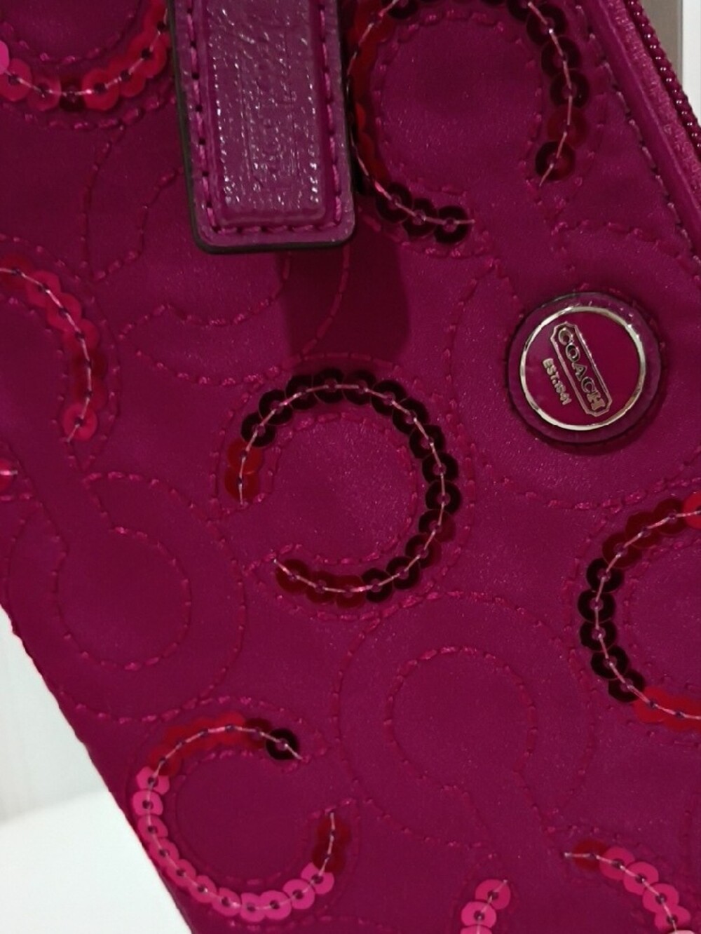 Coach Pink Sequin Circle Wristlet - Picture 3 of 7